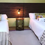 Holibai, Angelitina, Apto Ideal A Minutos Del Mar Y Del Casco Historico, Apartment Baiona