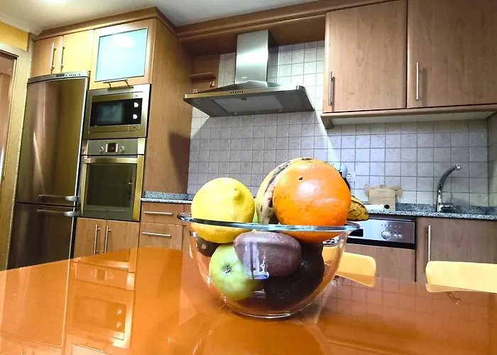 Holibai, Angelitina, Apto Ideal A Minutos Del Mar Y Del Casco Historico, Baiona